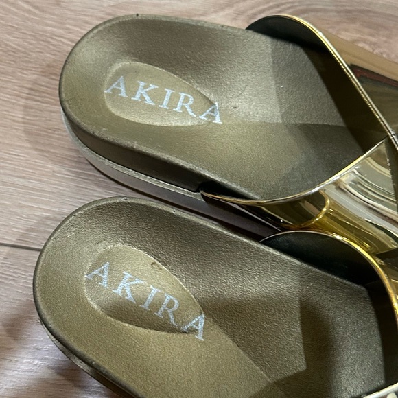 AKIRA Gold Mirror Slide Sandals Platform Metallic Glam Summer Size 6.5 (EU 37) - Picture 4 of 6